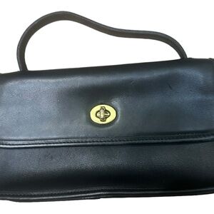 Vintage coach geometric clutch 9044